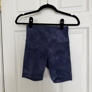 Lululemon High-Rise Tie-Dye Align Shorts